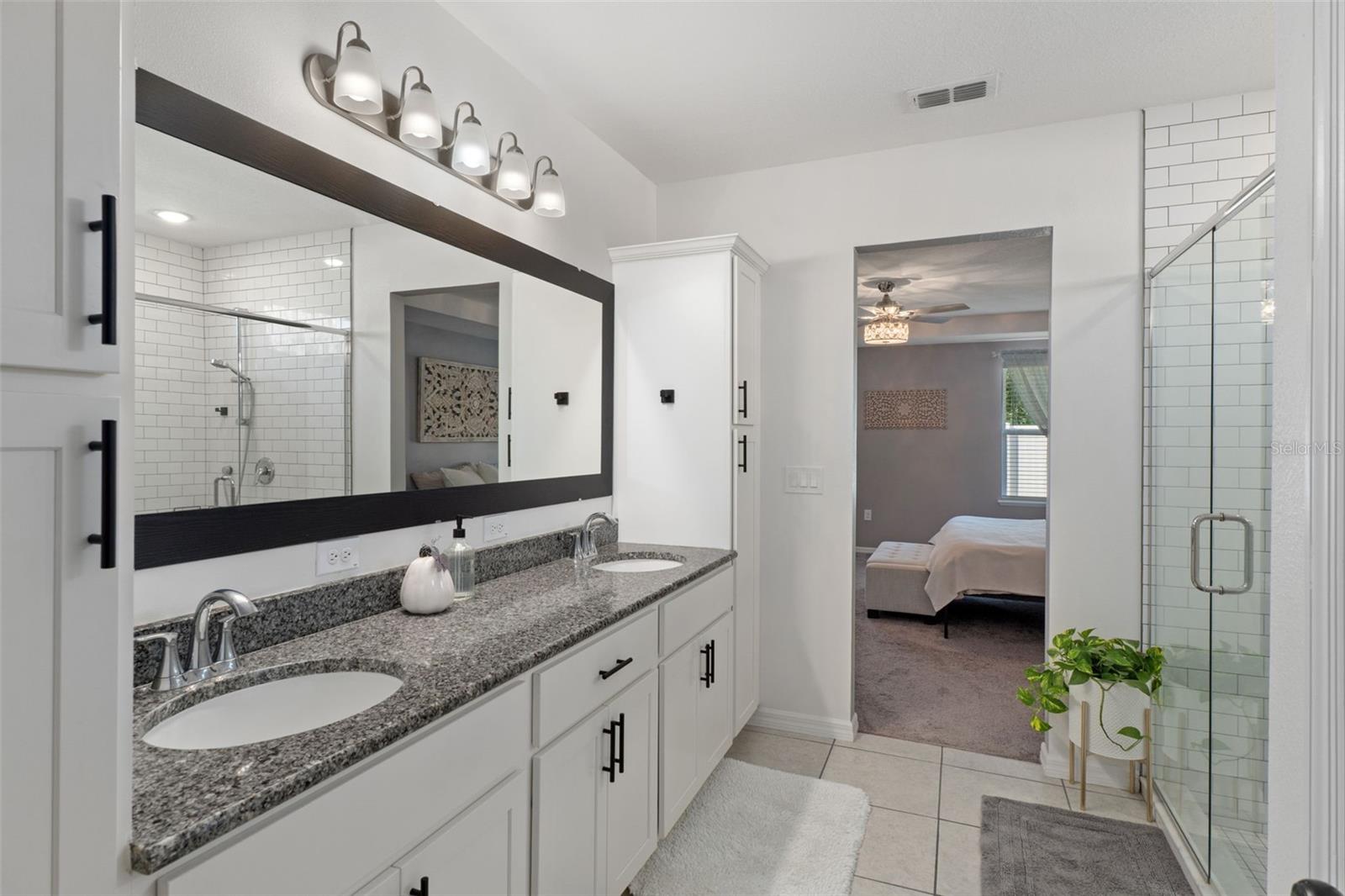 Image 27 of 57 For 3313 Dorian Avenue