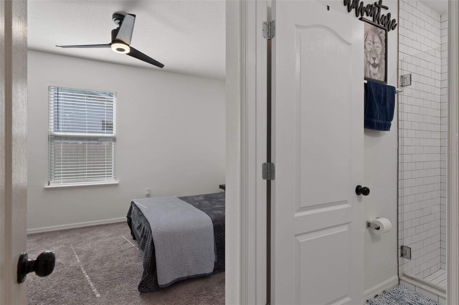 Image 35 of 57 For 3313 Dorian Avenue