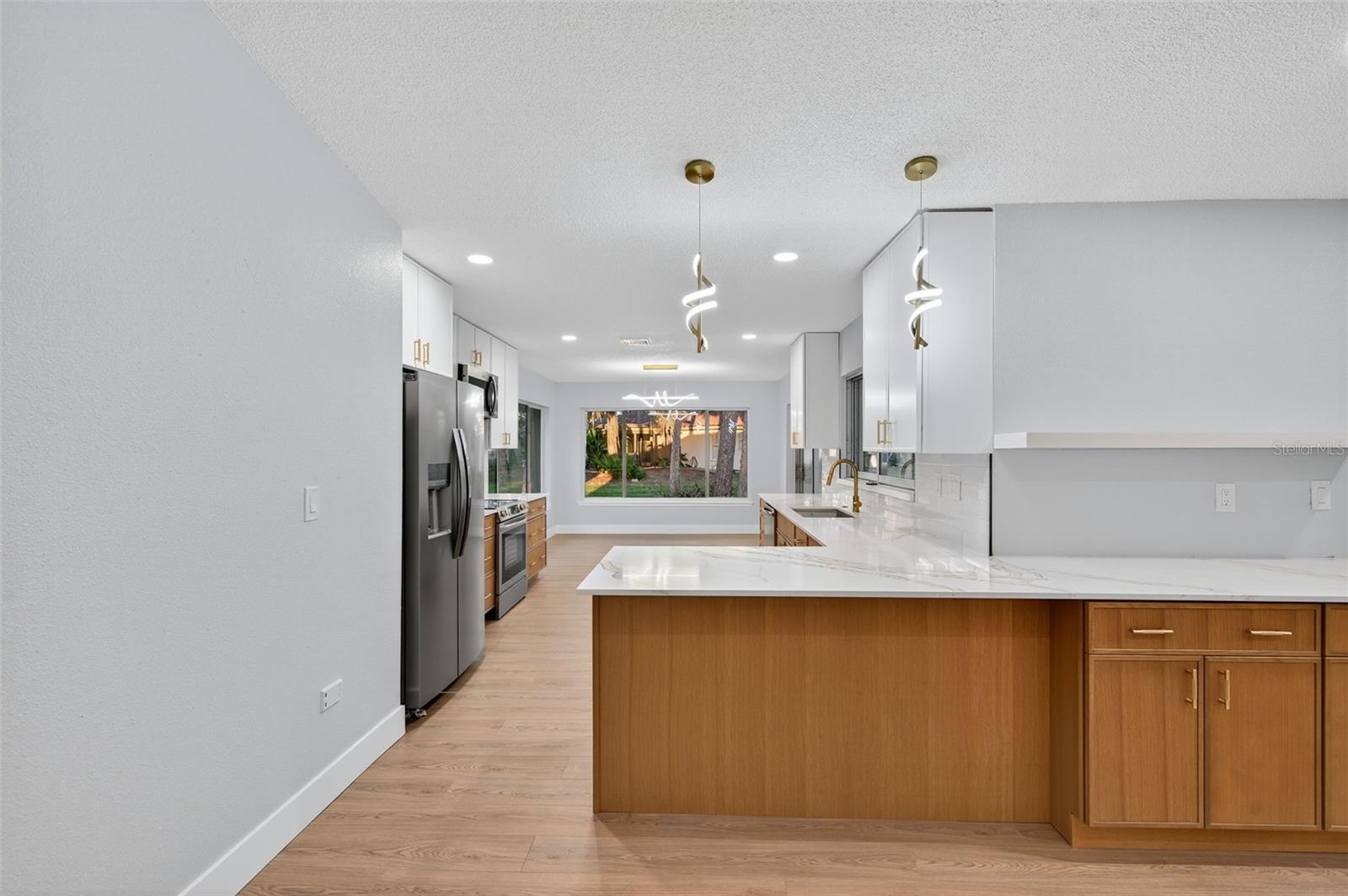 Image 28 of 87 For 4301 Marine Parkway