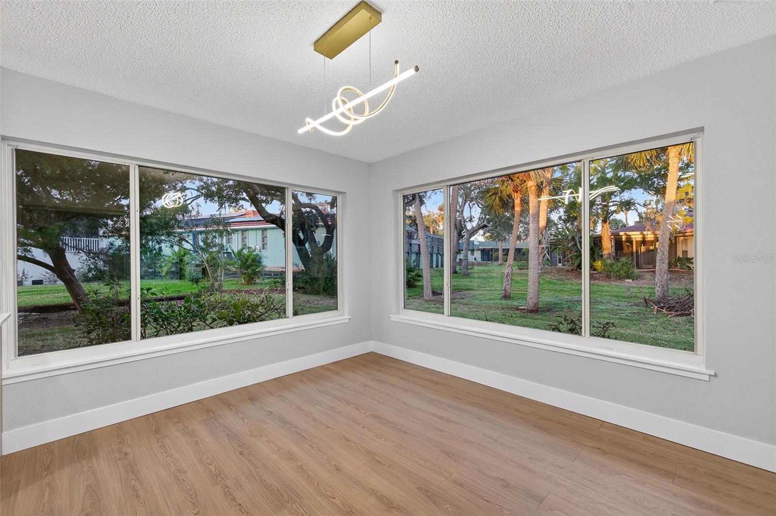 Image 35 of 87 For 4301 Marine Parkway