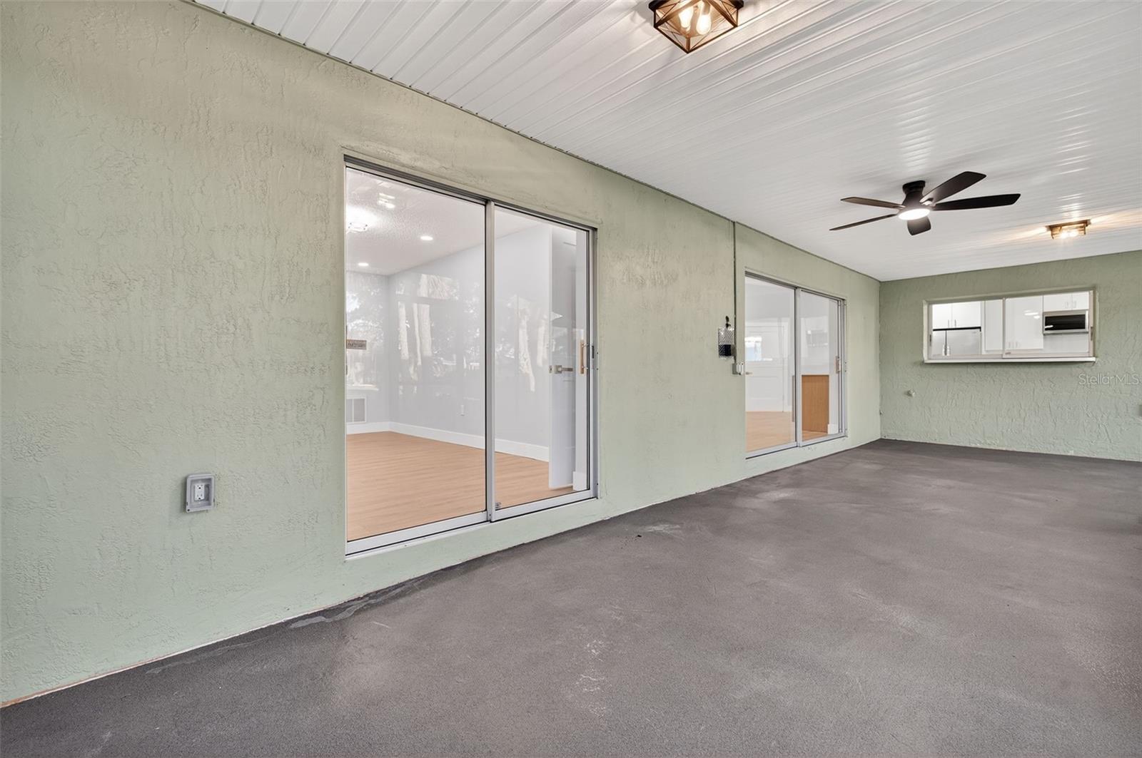 Image 61 of 87 For 4301 Marine Parkway