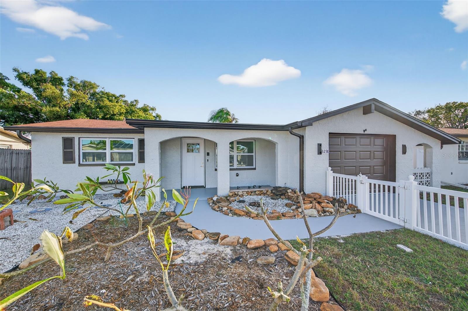 Image 5 of 53 For 3238 Coldwell Drive