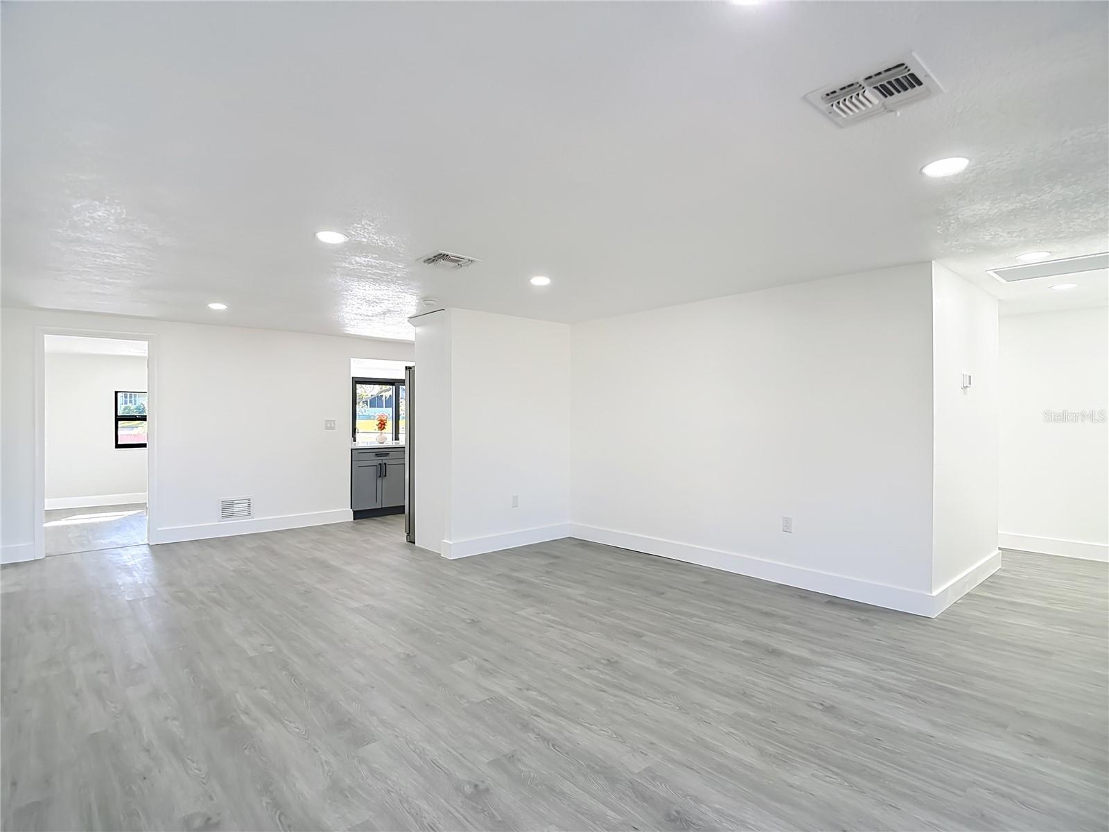 Image 3 of 54 For 8130 San Felipe Court