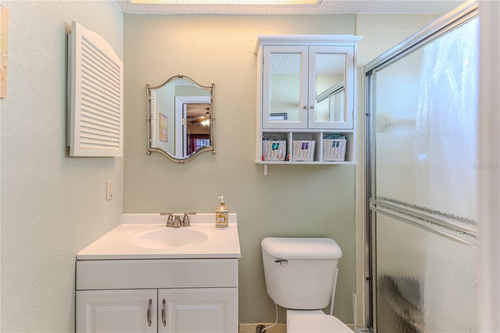 Listing photo id 22 for 11249 Riddle Drive