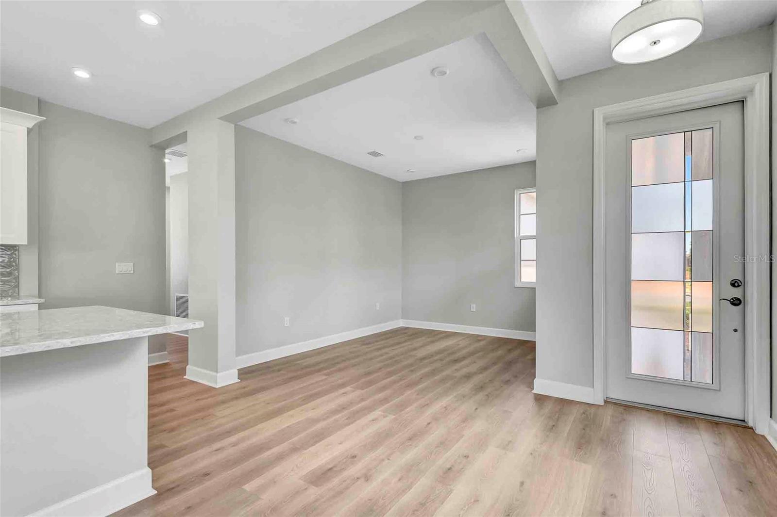 Image 22 of 57 For 1459 Santorini Way