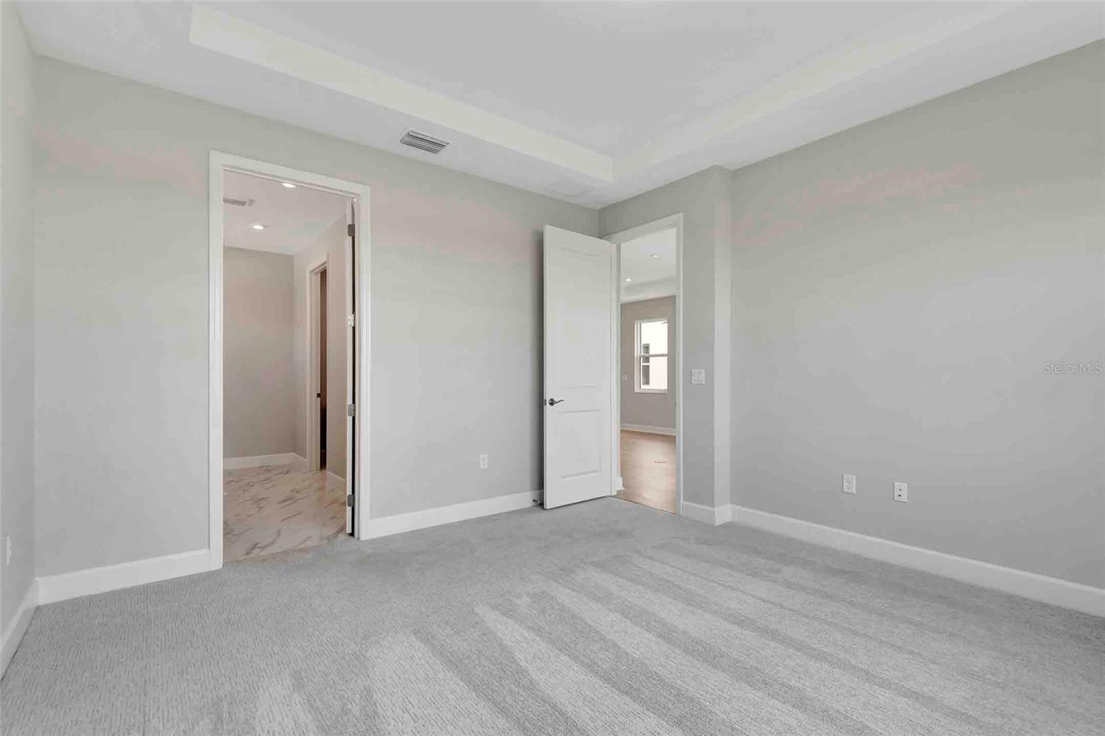 Image 34 of 57 For 1459 Santorini Way