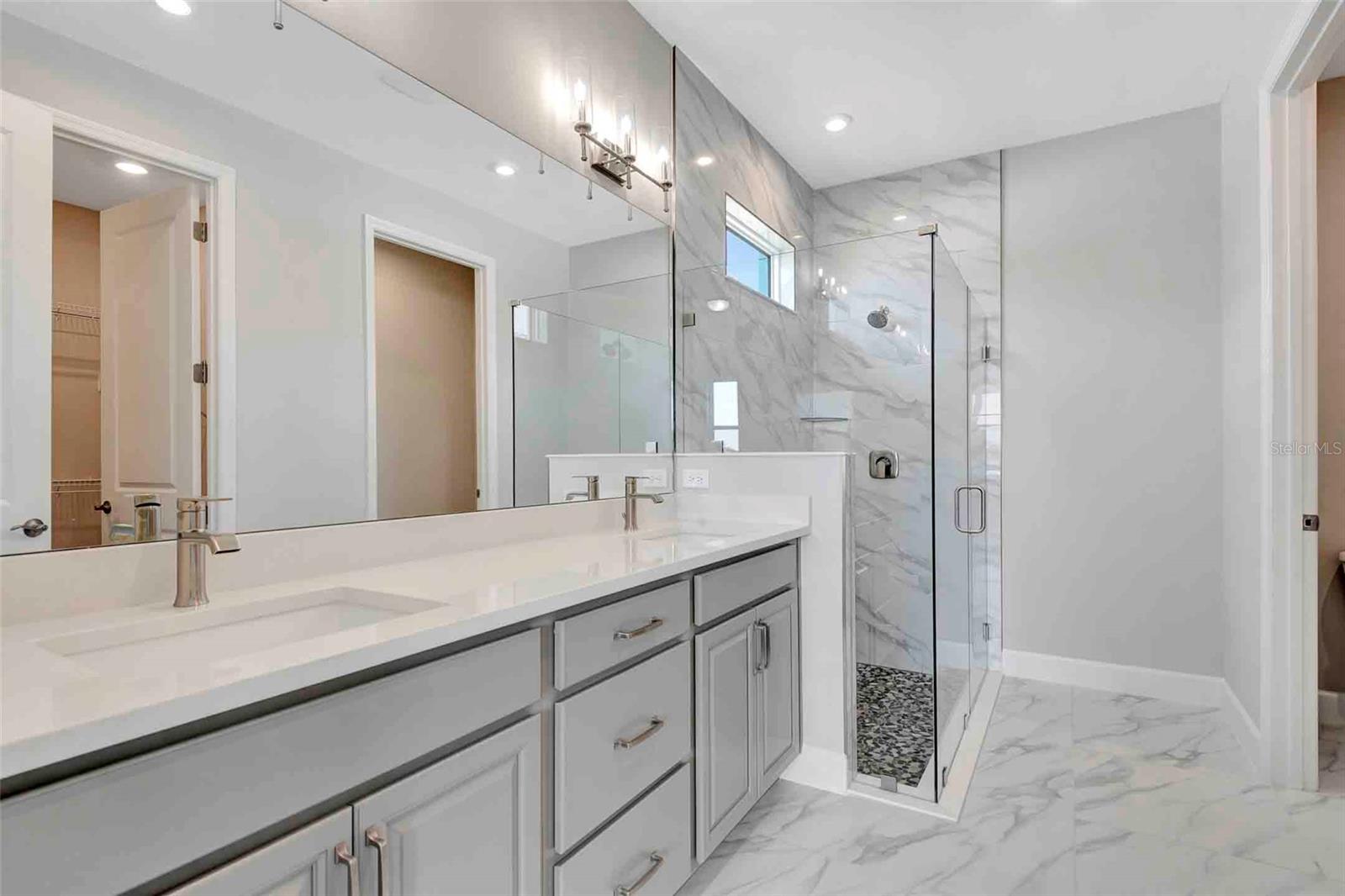 Image 36 of 57 For 1459 Santorini Way