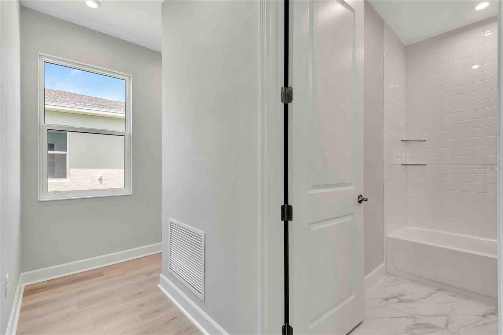 Image 46 of 57 For 1459 Santorini Way