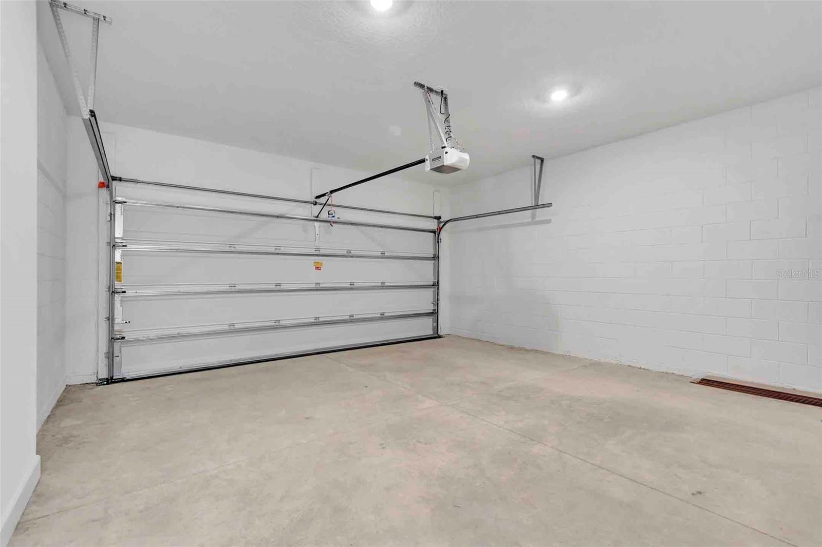 Image 47 of 57 For 1459 Santorini Way