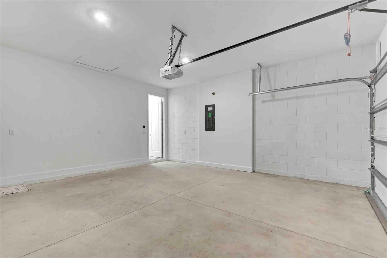 Image 48 of 57 For 1459 Santorini Way