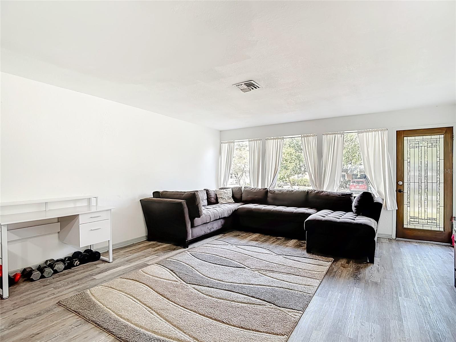 Image 11 of 47 For 4716 Gazania Street