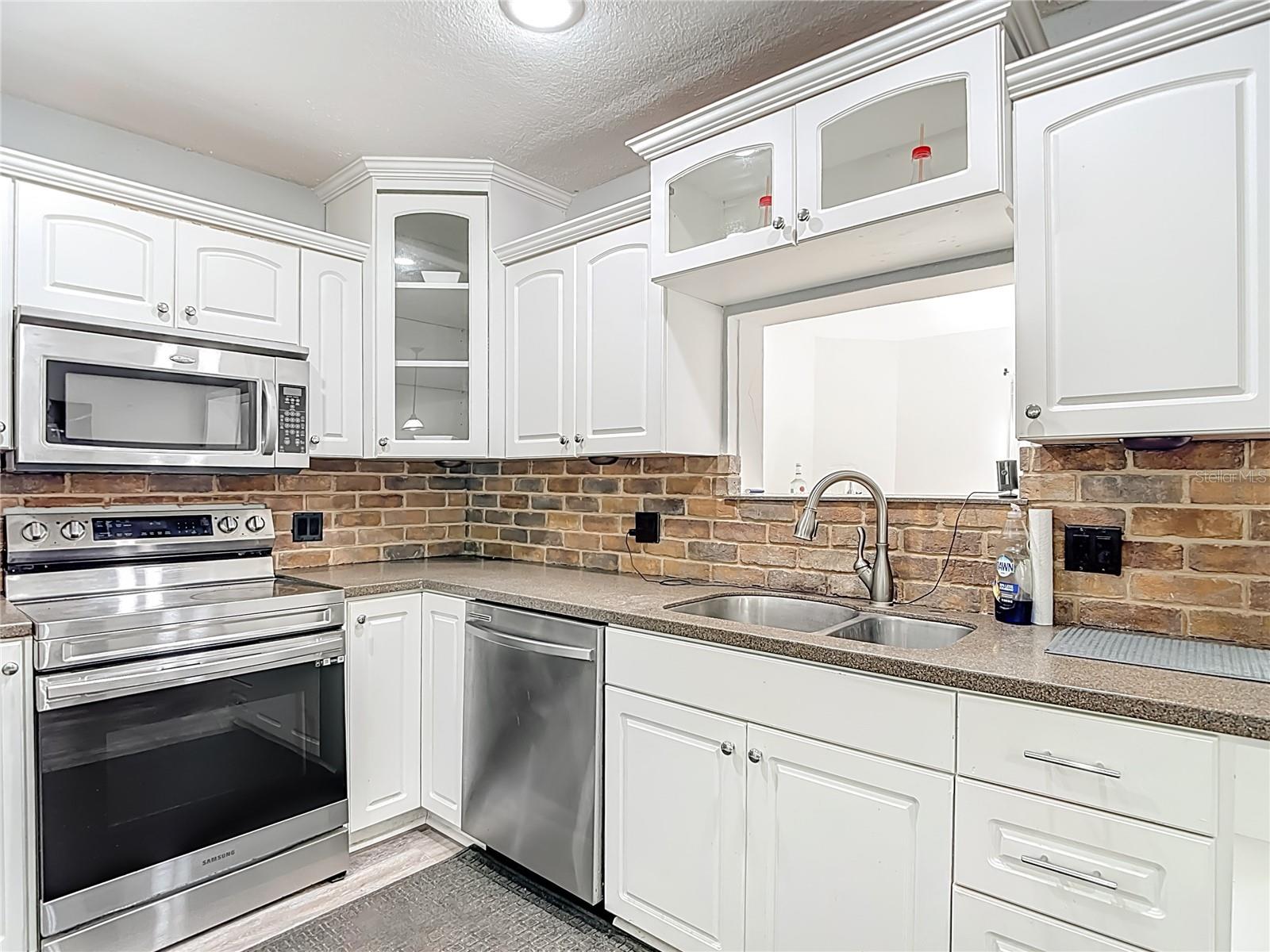 Image 20 of 47 For 4716 Gazania Street