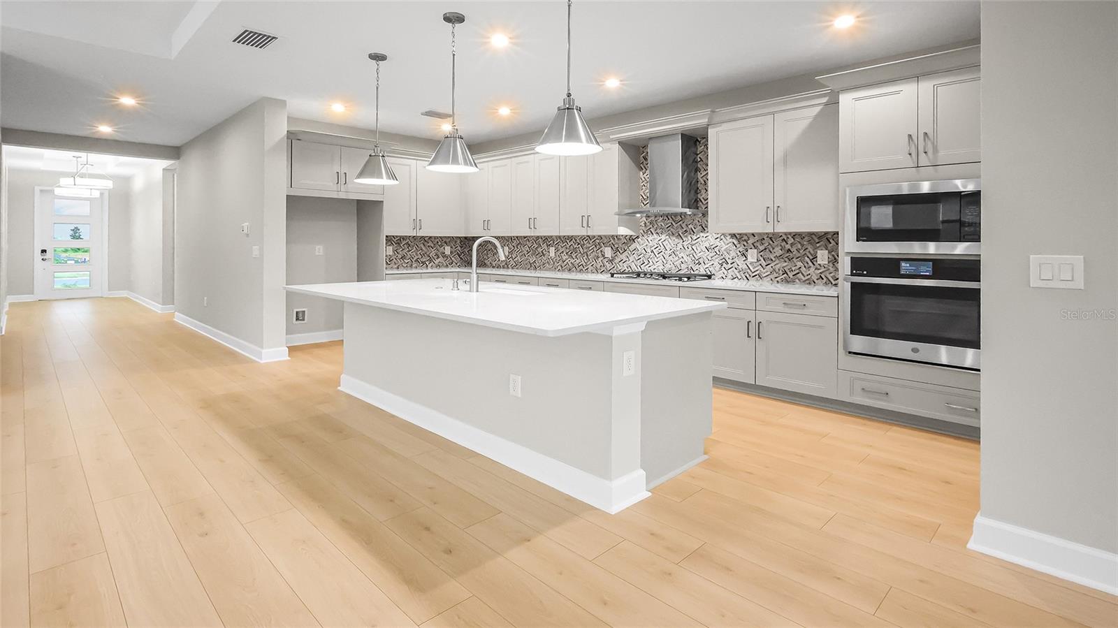 Image 20 of 81 For 1620 Bellagio Loop