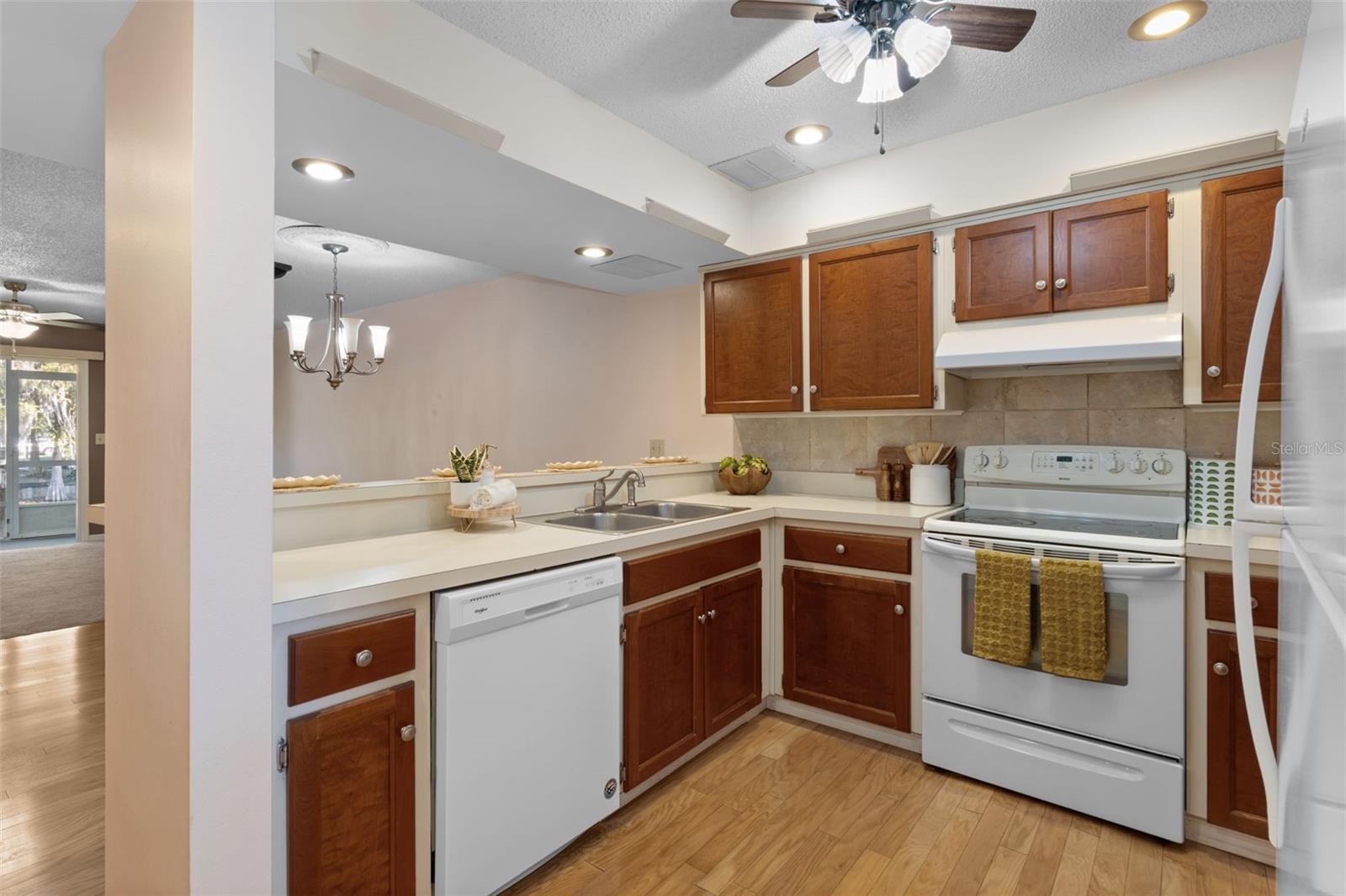 Image 14 of 46 For 1264 Cypress Cove Court