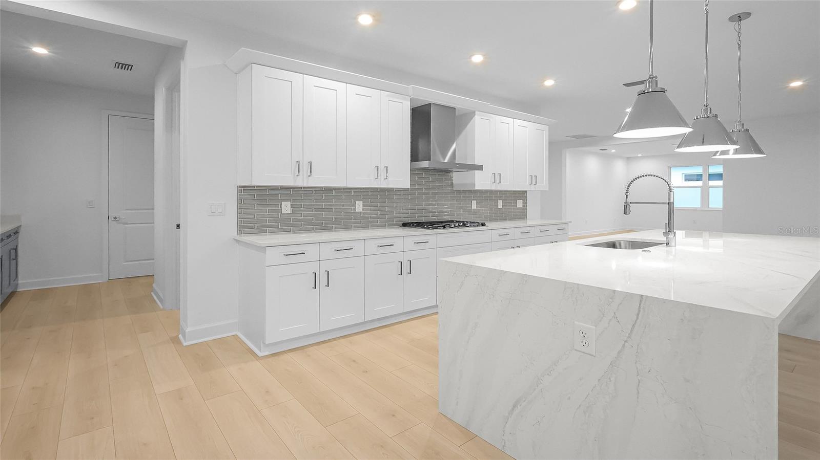 Image 20 of 39 For 1615 Bellagio Loop