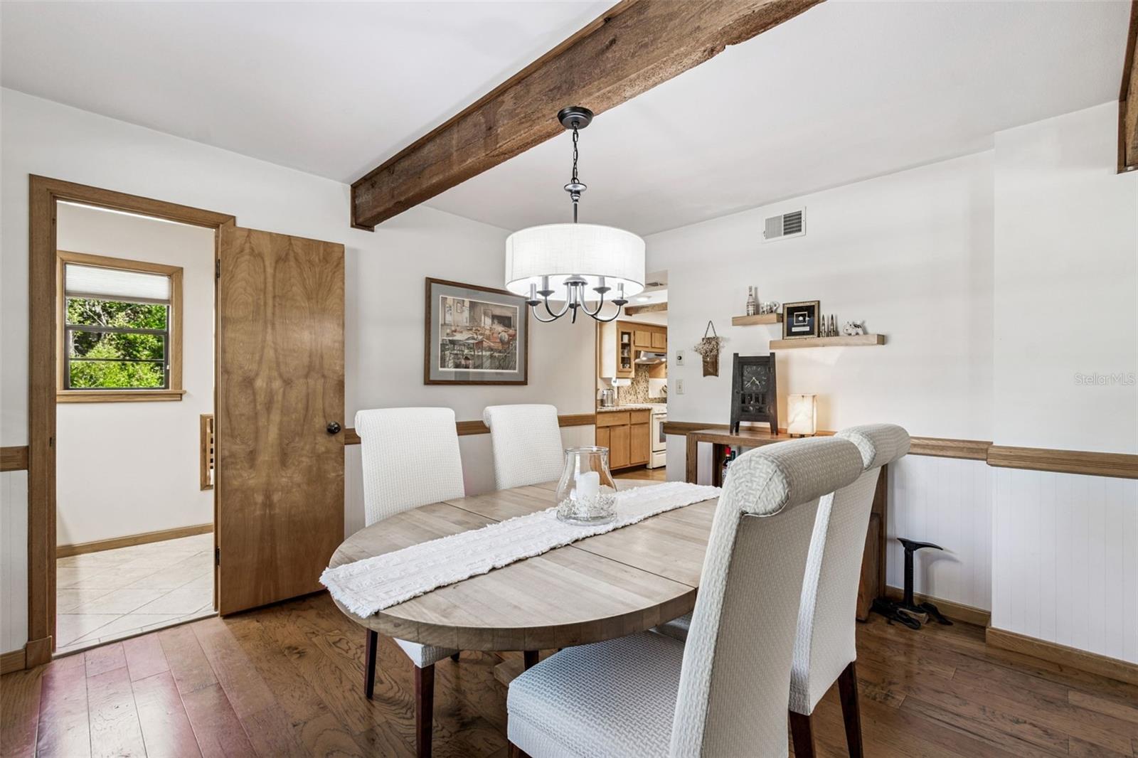 Image 17 of 46 For 10240 Indian Mound Drive