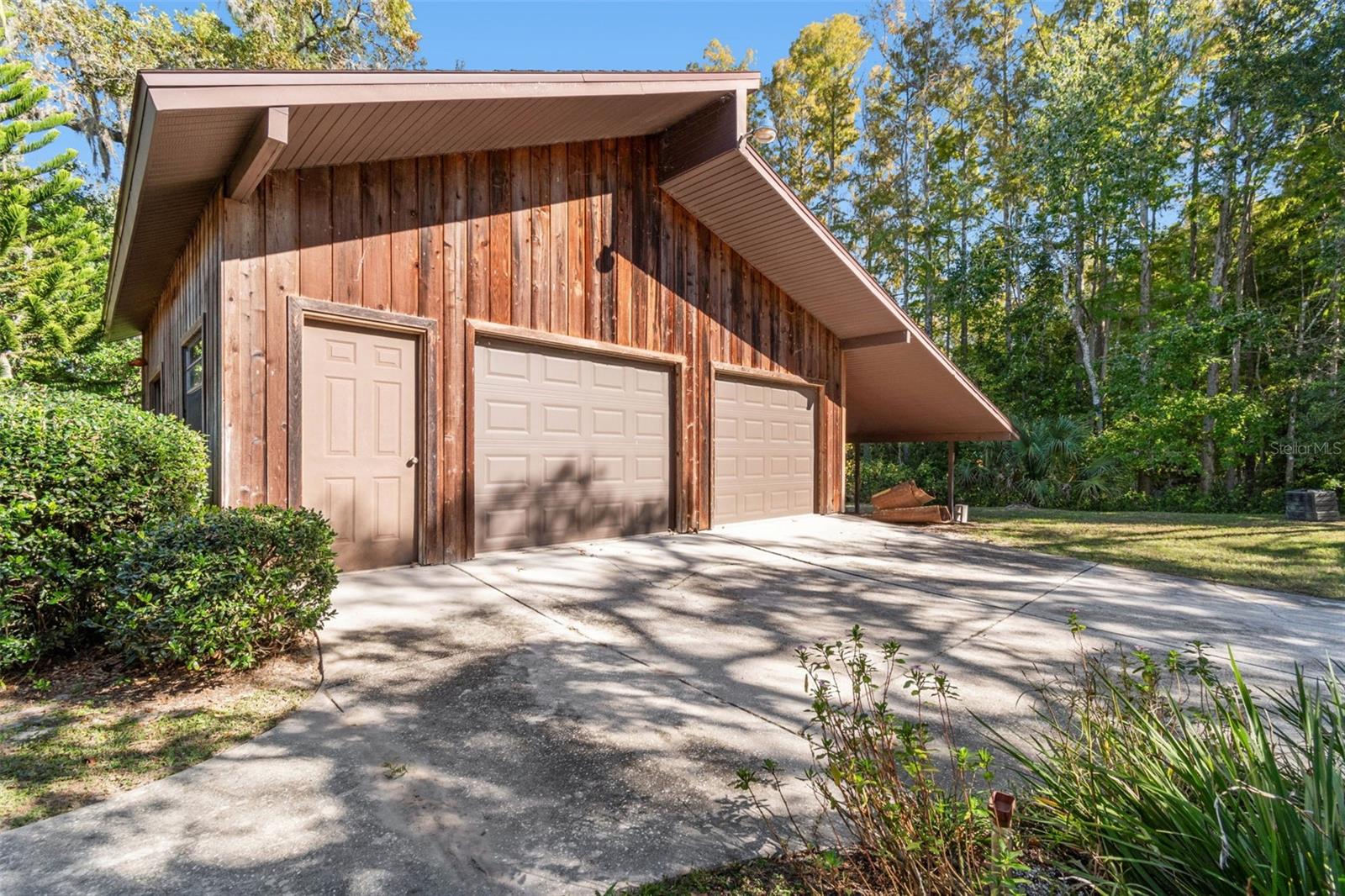 Image 5 of 46 For 10240 Indian Mound Drive