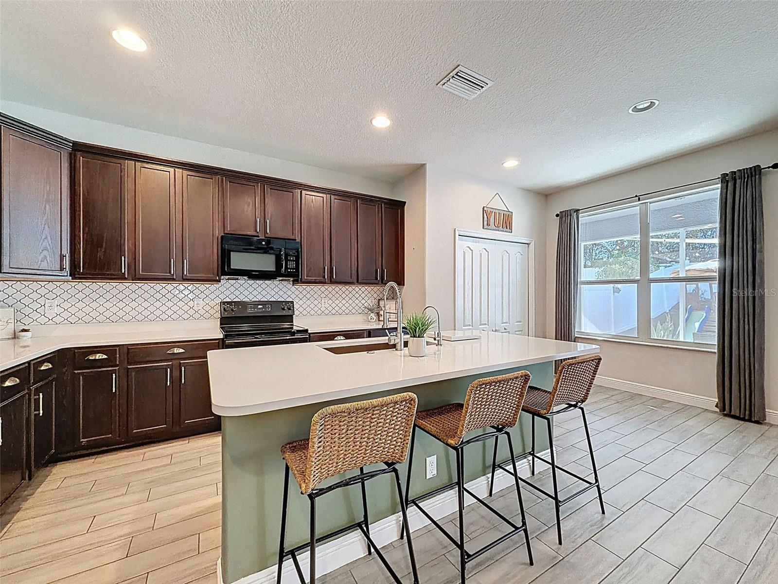 Image 12 of 45 For 14633 Strathglass Drive