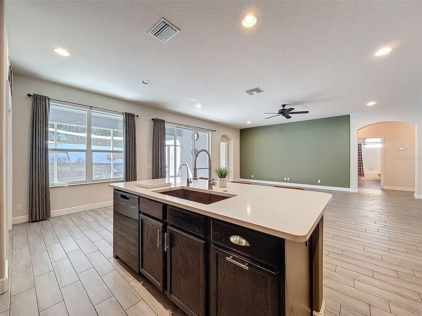 Image 14 of 45 For 14633 Strathglass Drive