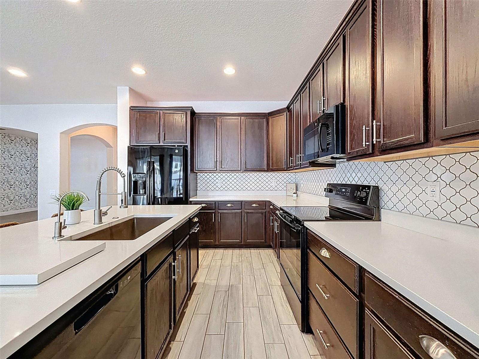 Image 15 of 45 For 14633 Strathglass Drive