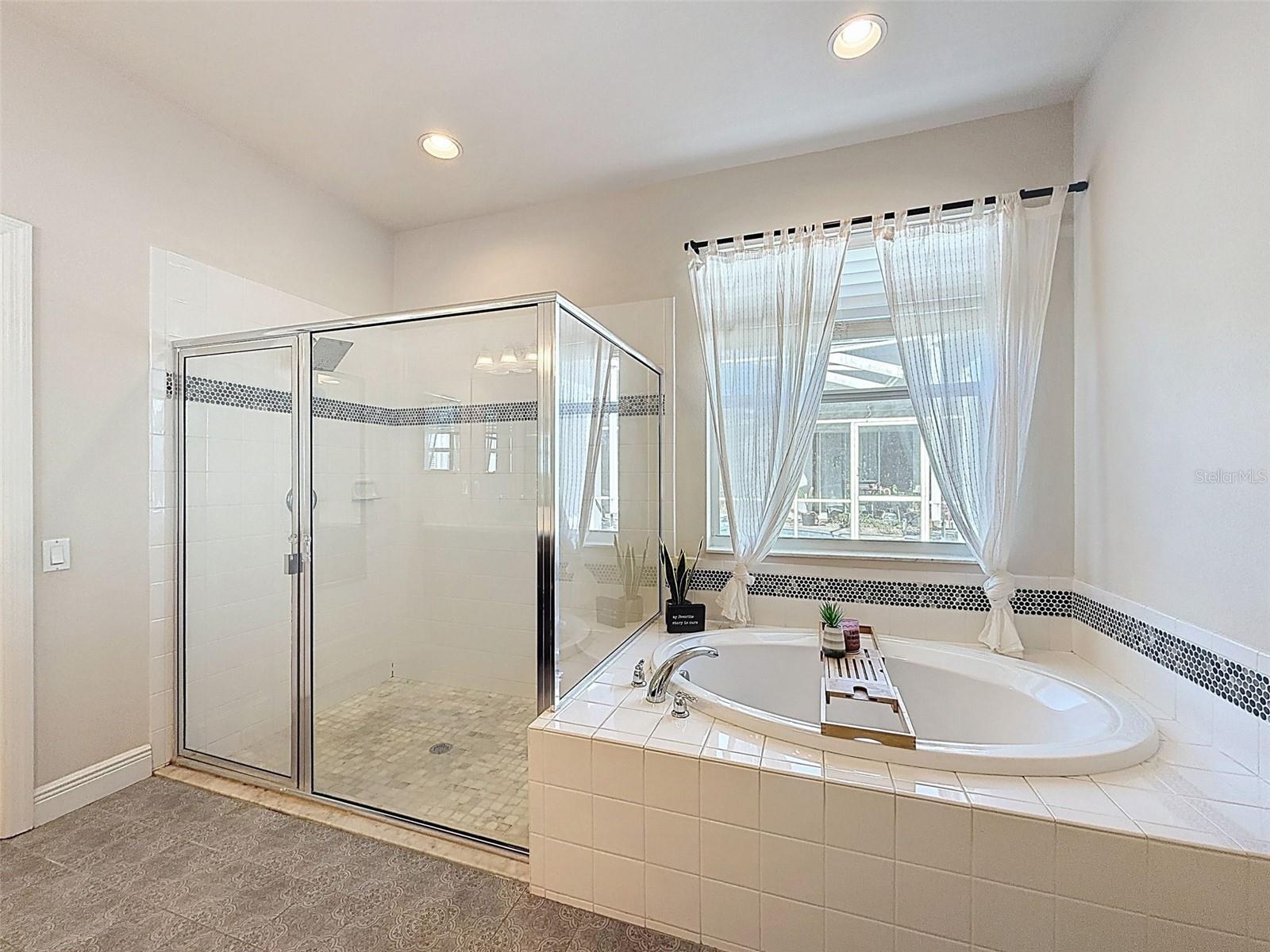 Image 26 of 45 For 14633 Strathglass Drive