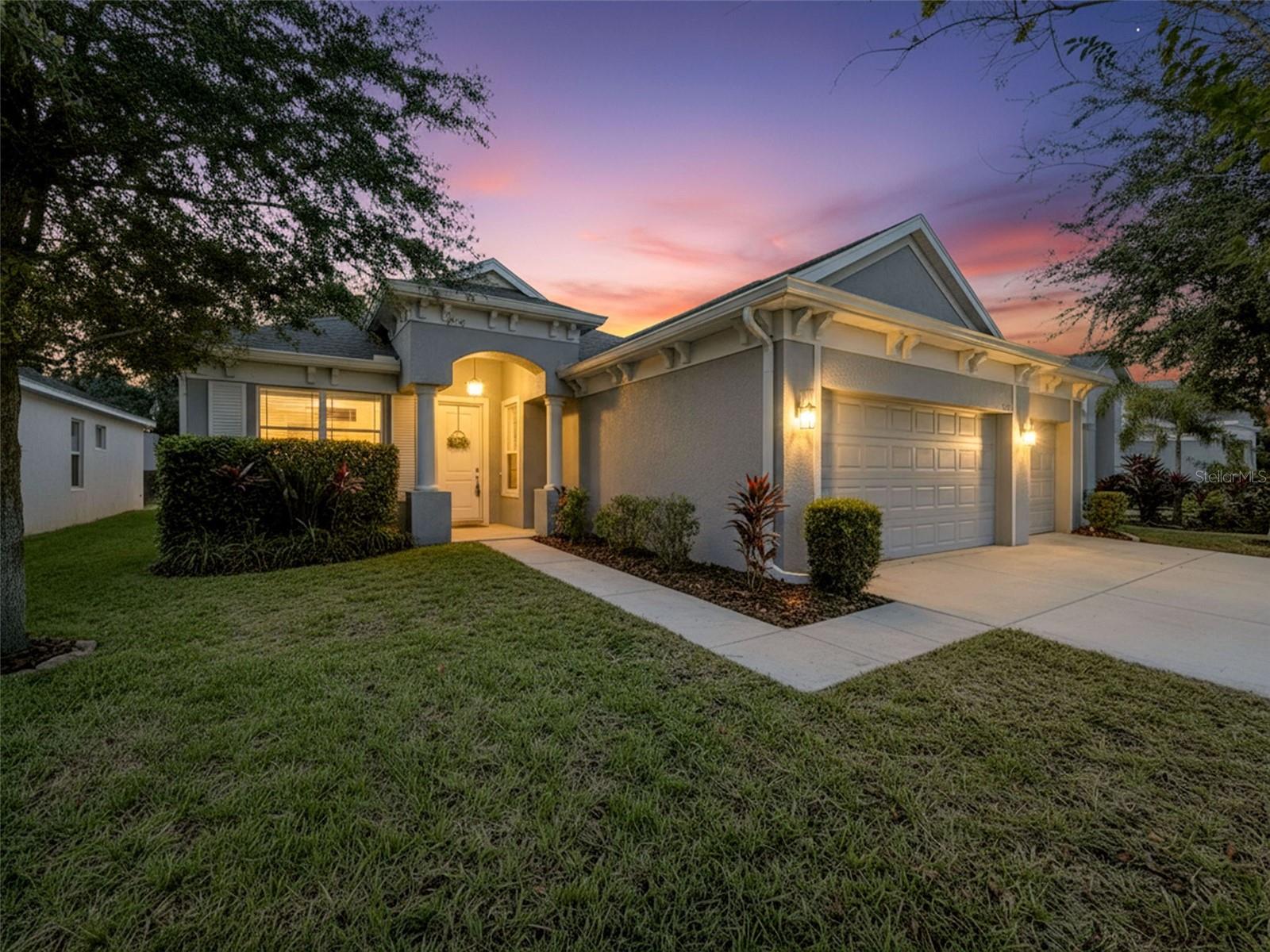 Image 4 of 45 For 14633 Strathglass Drive