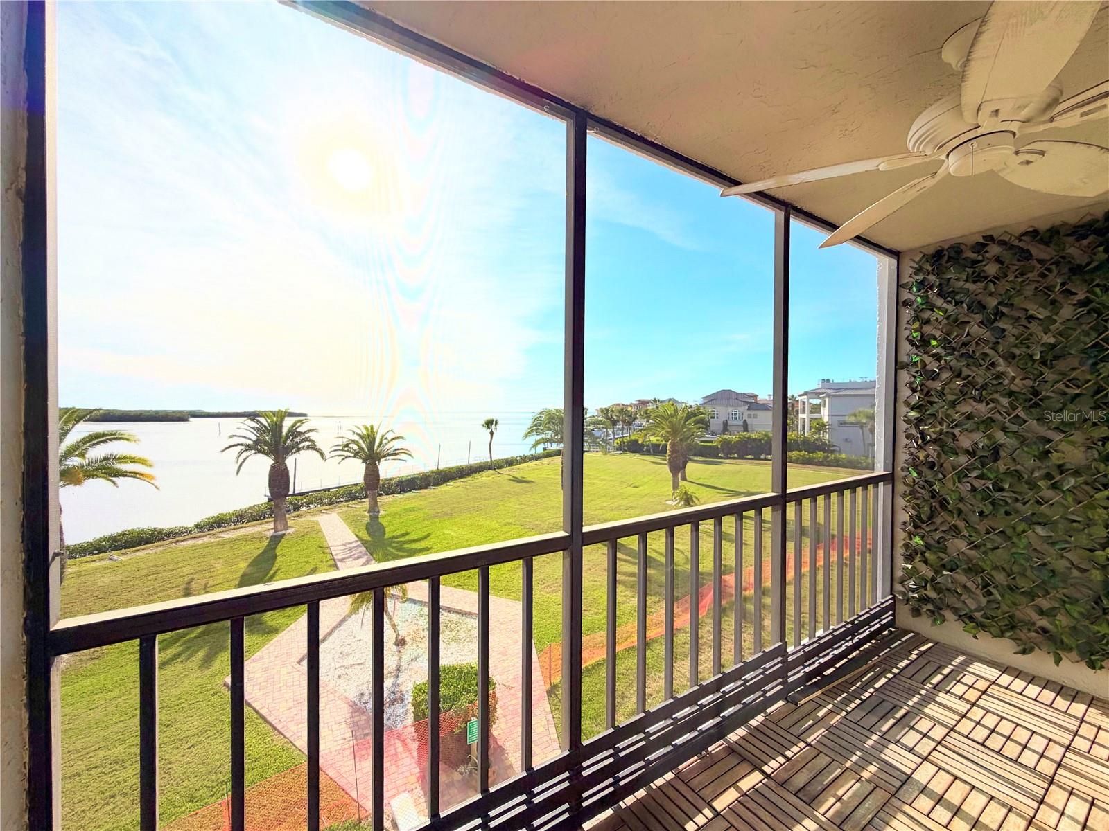 Image 23 of 25 For 4550 Bay Boulevard 1224