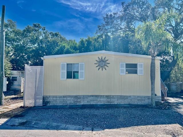 Image 2 of 47 For 1216 Live Oak Parkway