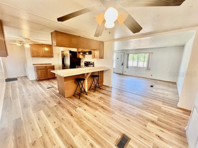 Image 7 of 47 For 1216 Live Oak Parkway