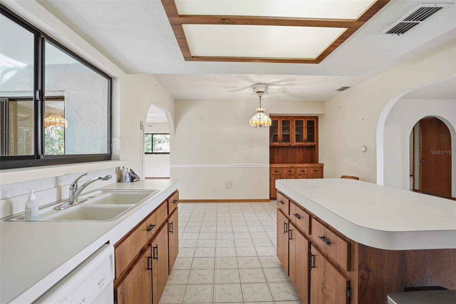 Image 15 of 53 For 2153 Marble Avenue