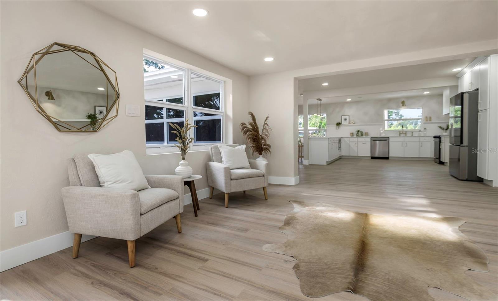 Image 40 of 100 For 1905 Pinetree Lane