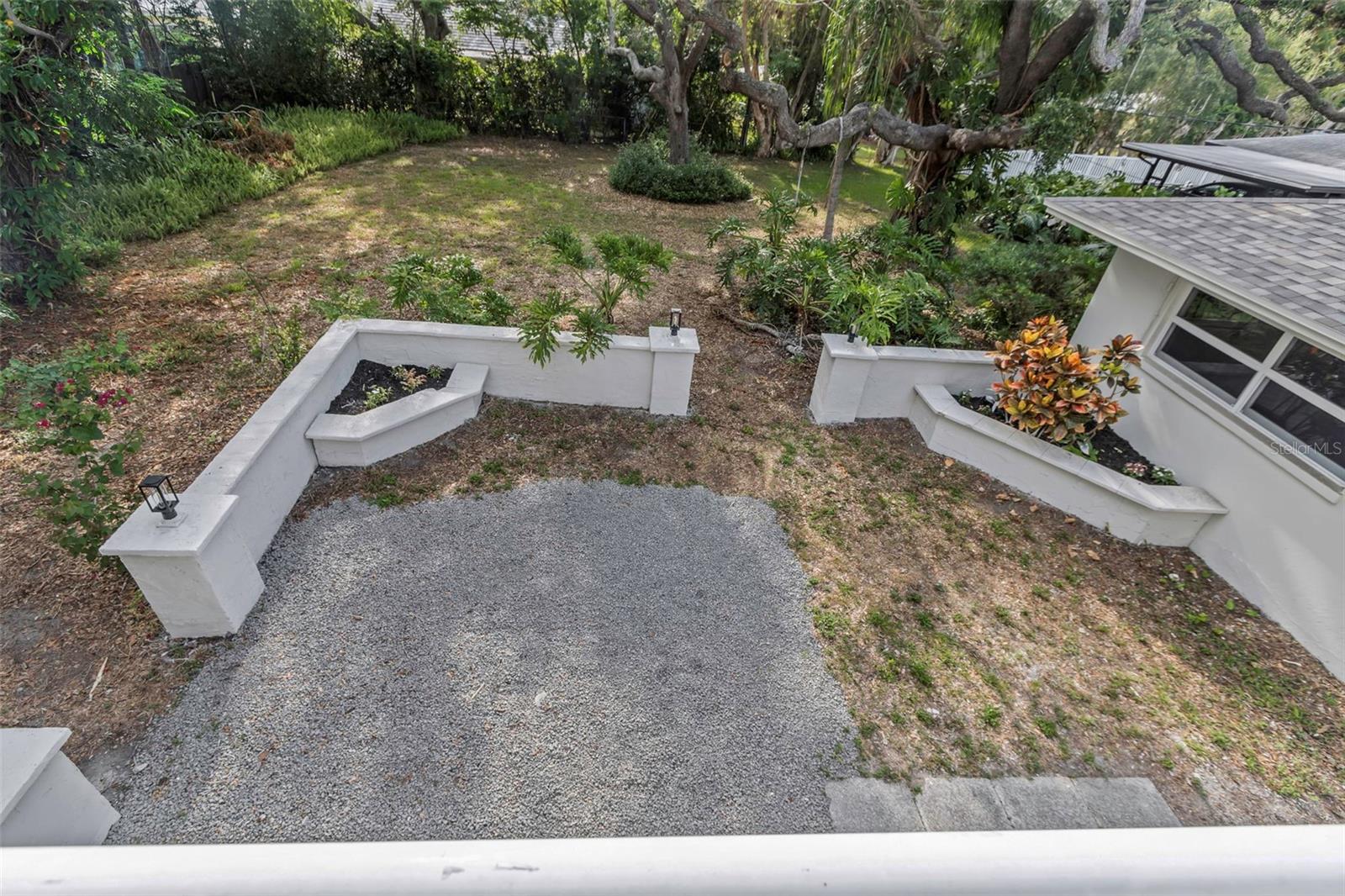 Image 73 of 100 For 1905 Pinetree Lane