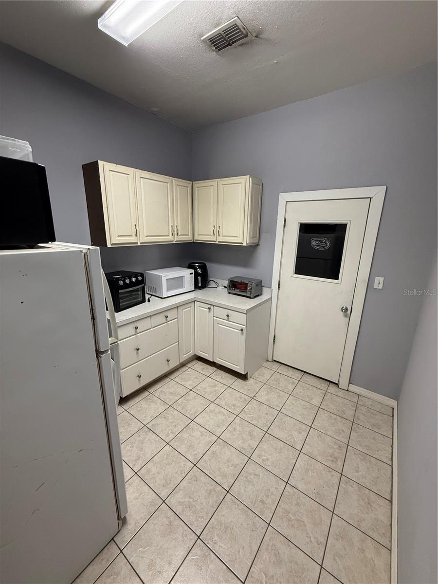 Image 18 of 20 For 9334 State Road 52