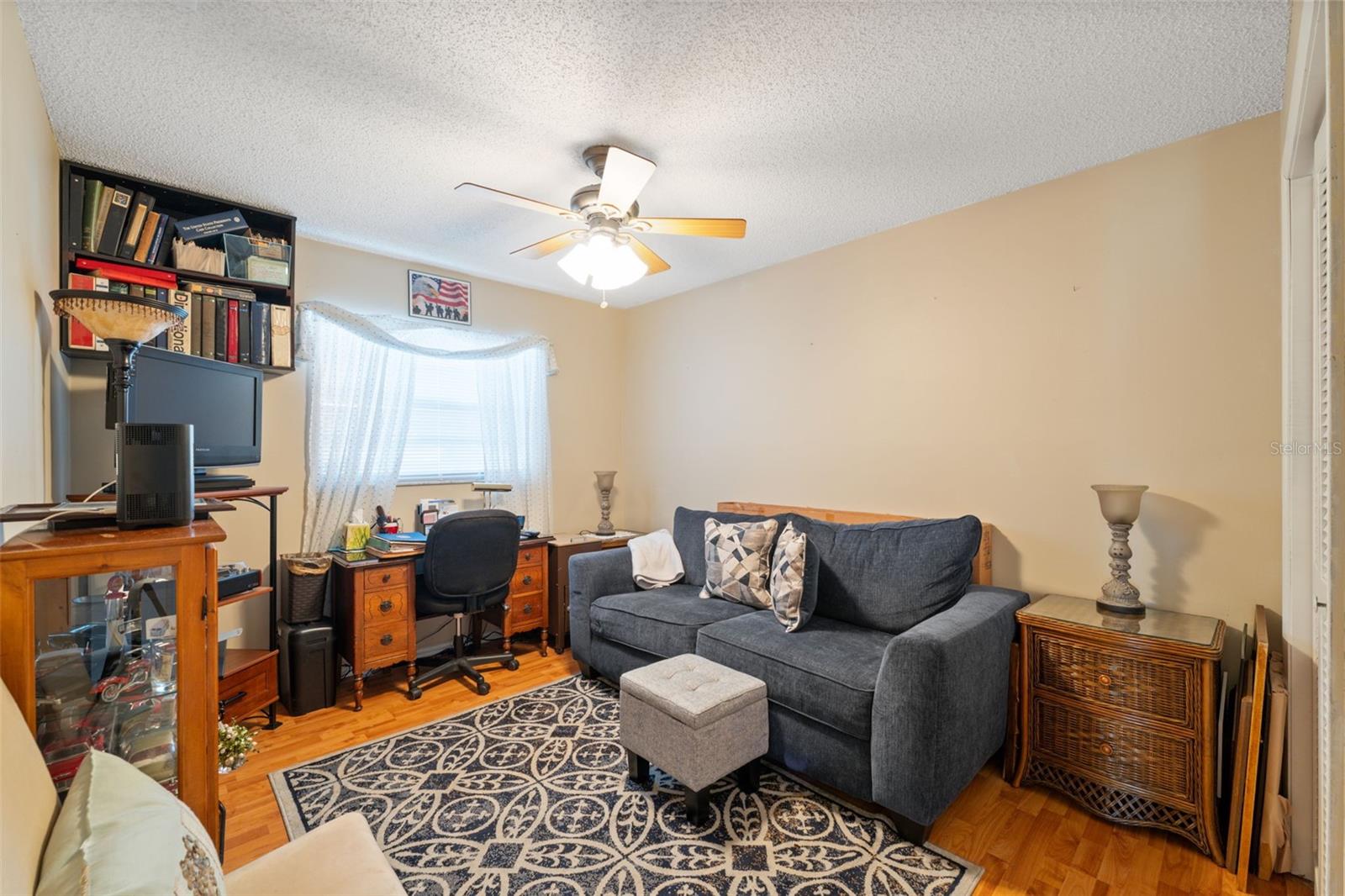 Listing photo id 13 for 12265 Shafton Road