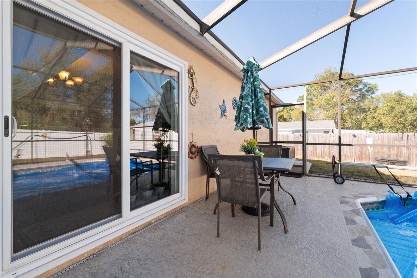 Listing photo id 20 for 12265 Shafton Road