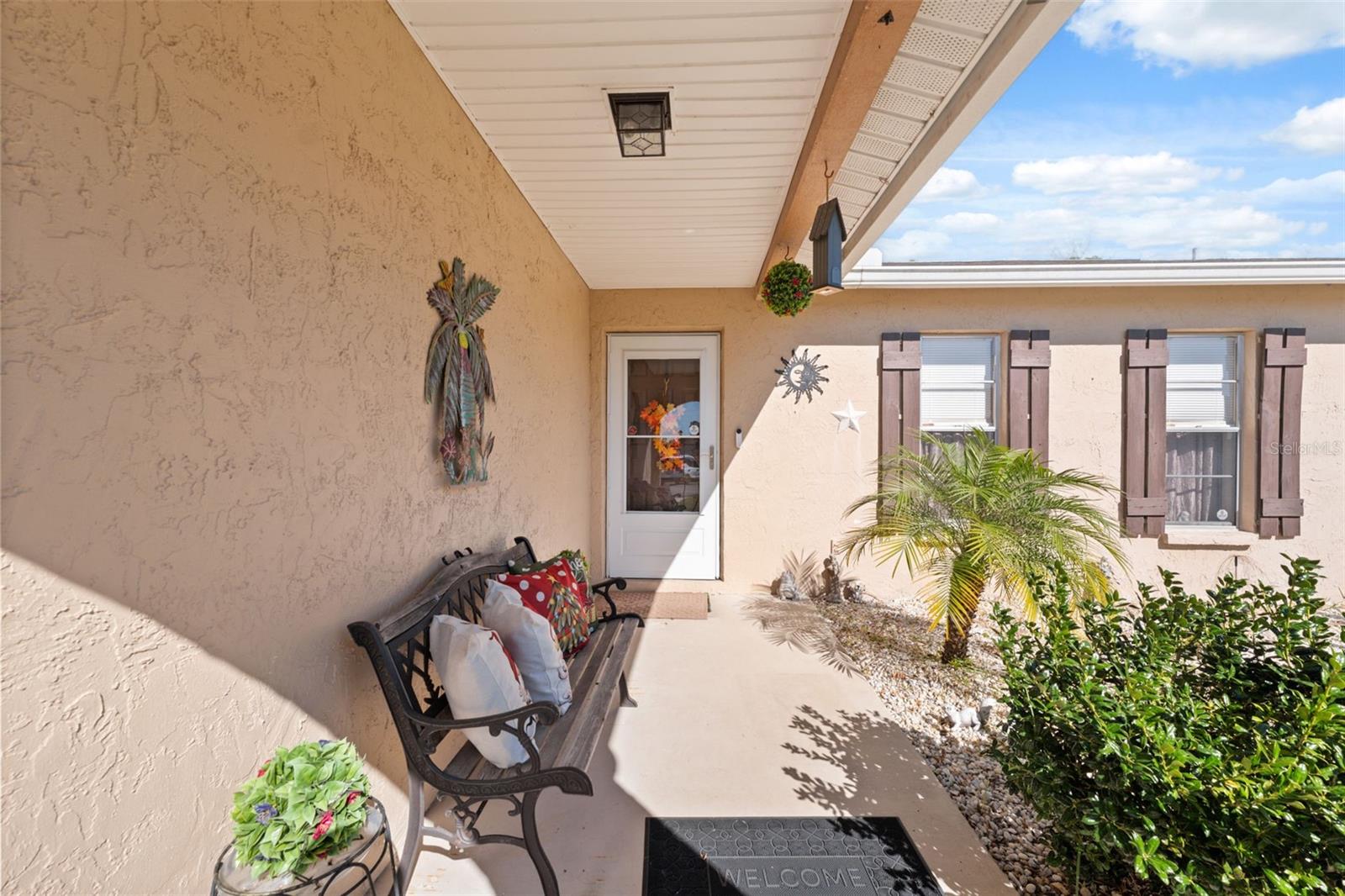 Listing photo id 1 for 12265 Shafton Road