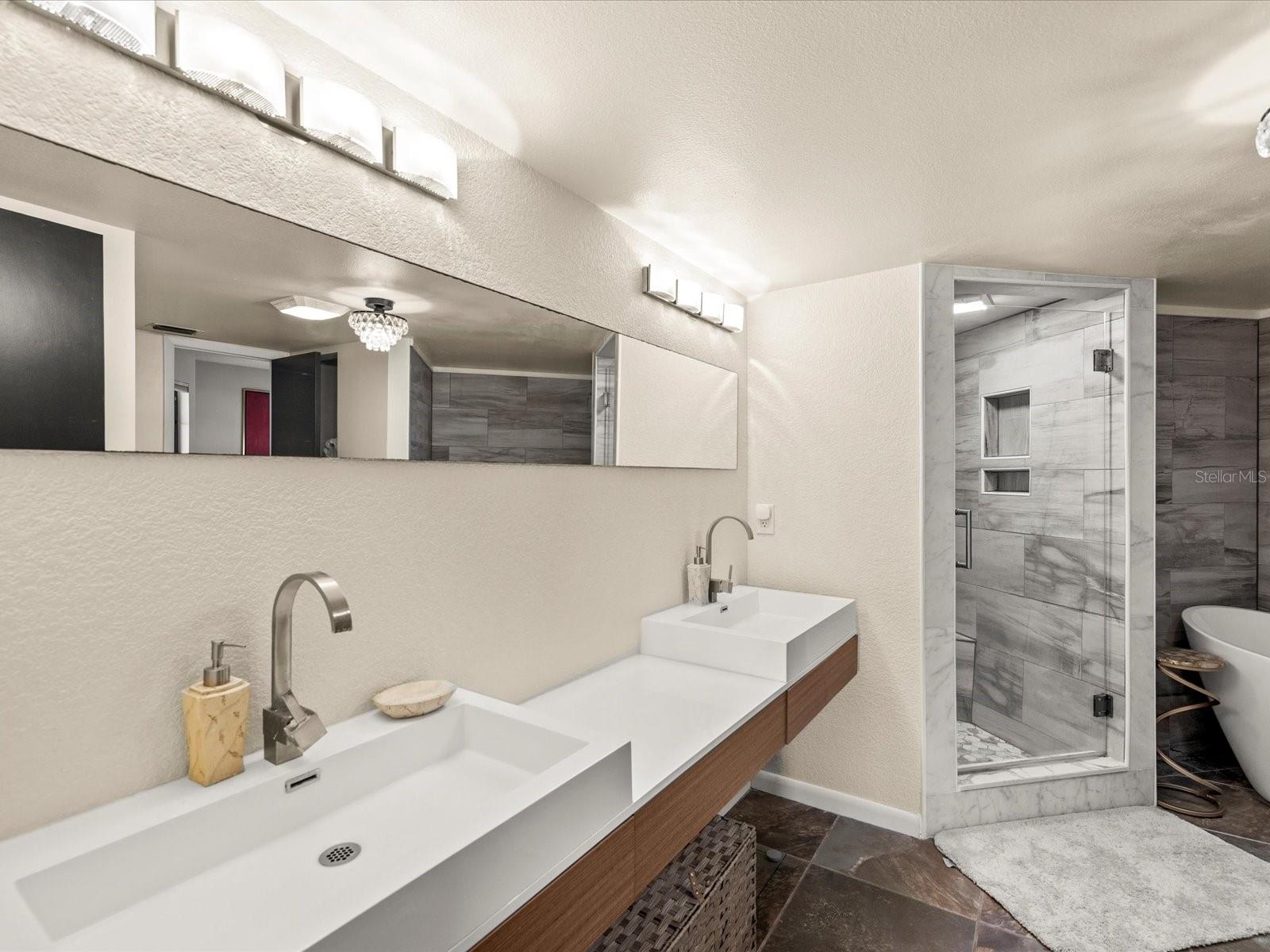 Image 12 of 66 For 11723 Rolling Pine Lane