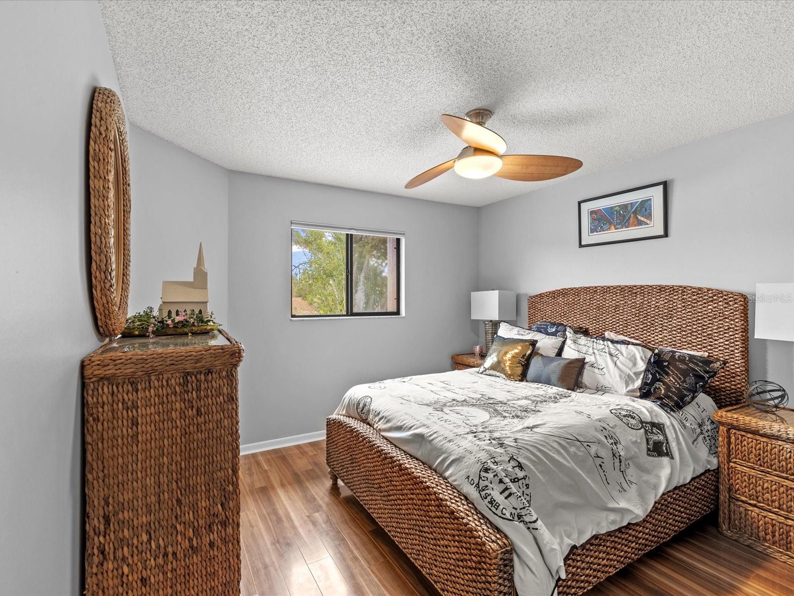 Image 16 of 66 For 11723 Rolling Pine Lane