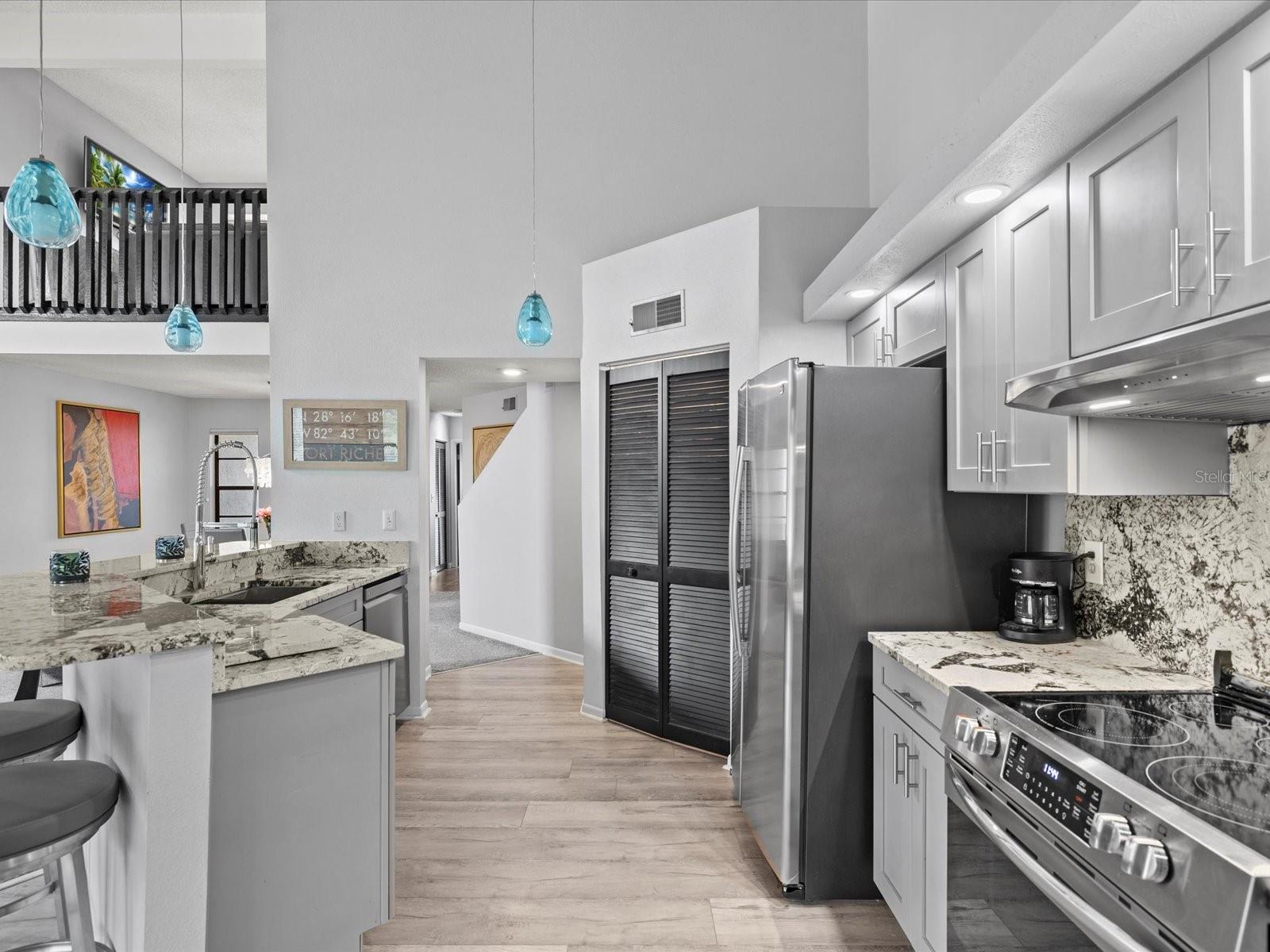 Image 23 of 66 For 11723 Rolling Pine Lane