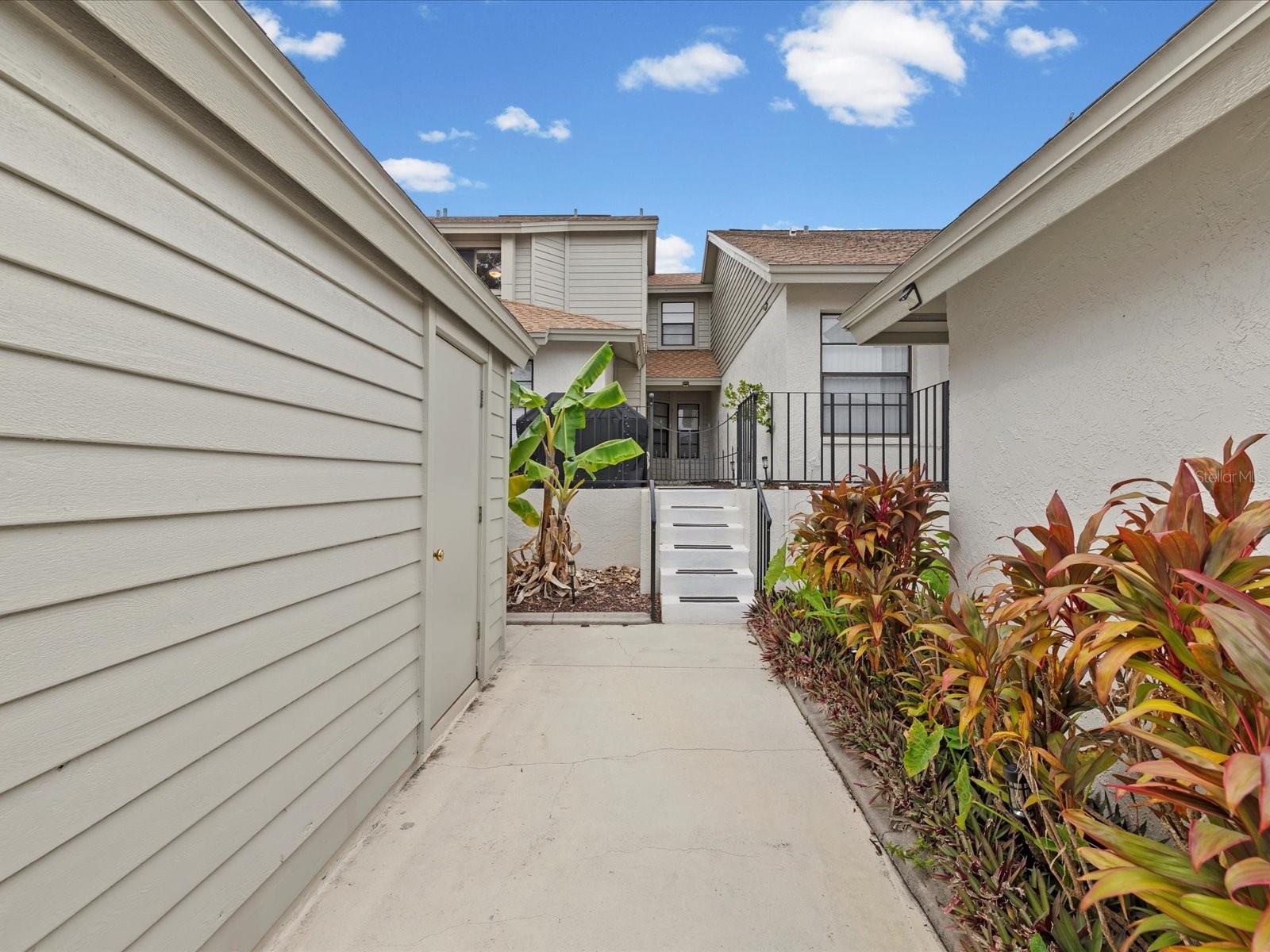 Image 39 of 66 For 11723 Rolling Pine Lane