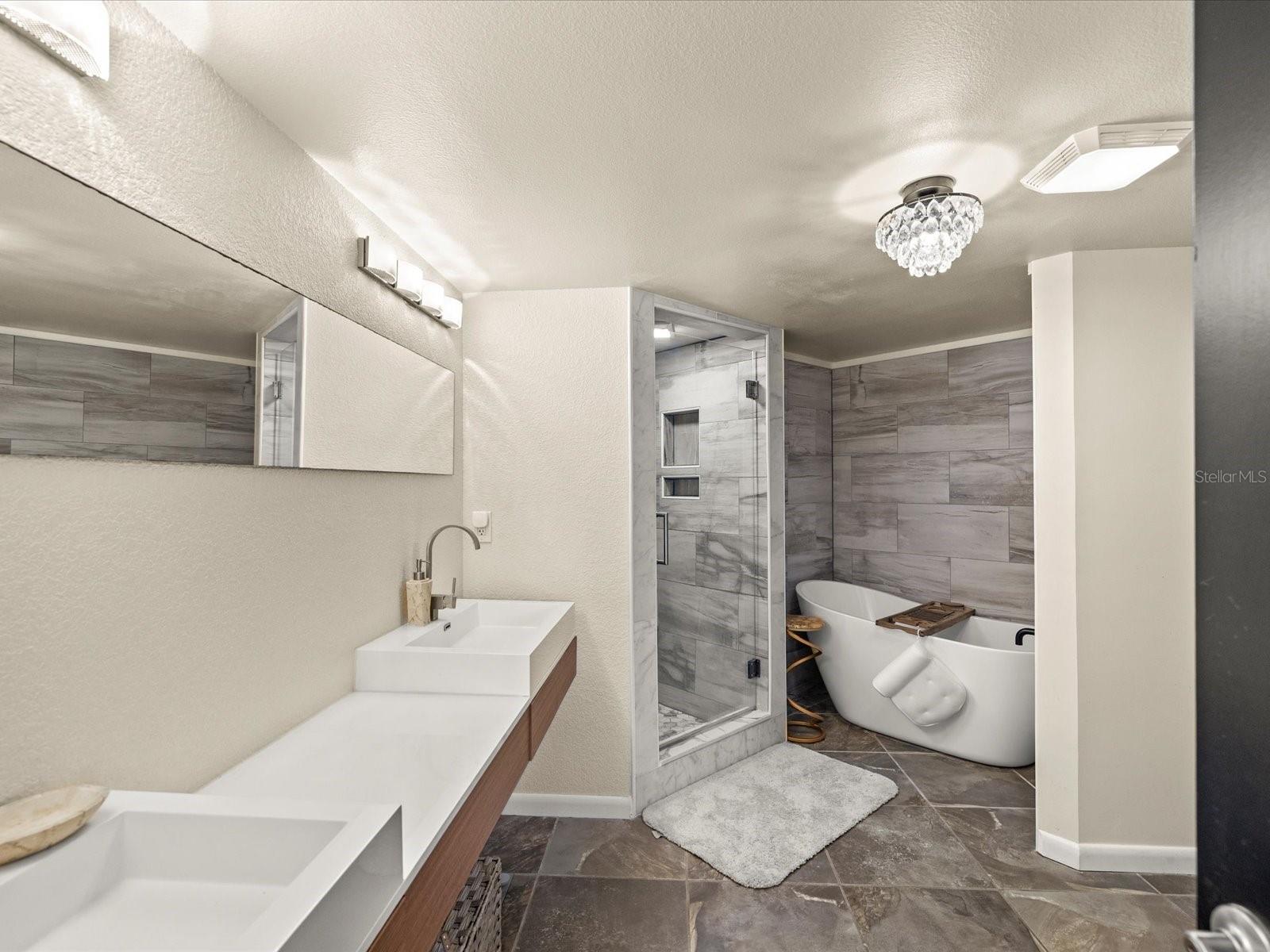 Image 5 of 66 For 11723 Rolling Pine Lane