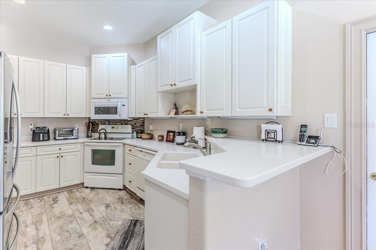 Image 15 of 39 For 9406 Burnam Drive