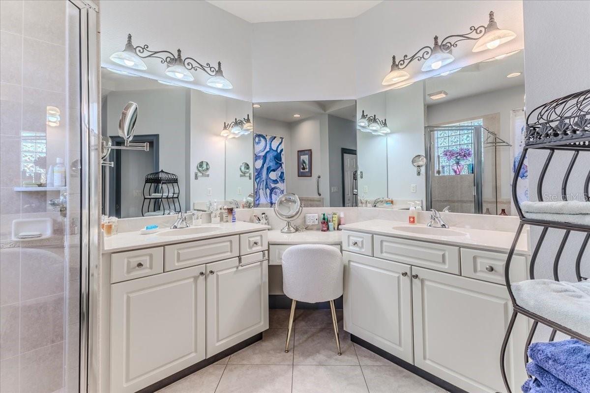 Image 27 of 39 For 9406 Burnam Drive