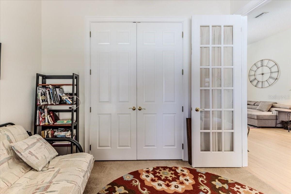 Image 31 of 39 For 9406 Burnam Drive