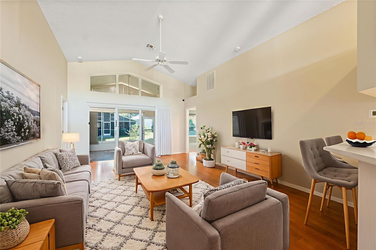 Image 14 of 57 For 283 Quane Avenue