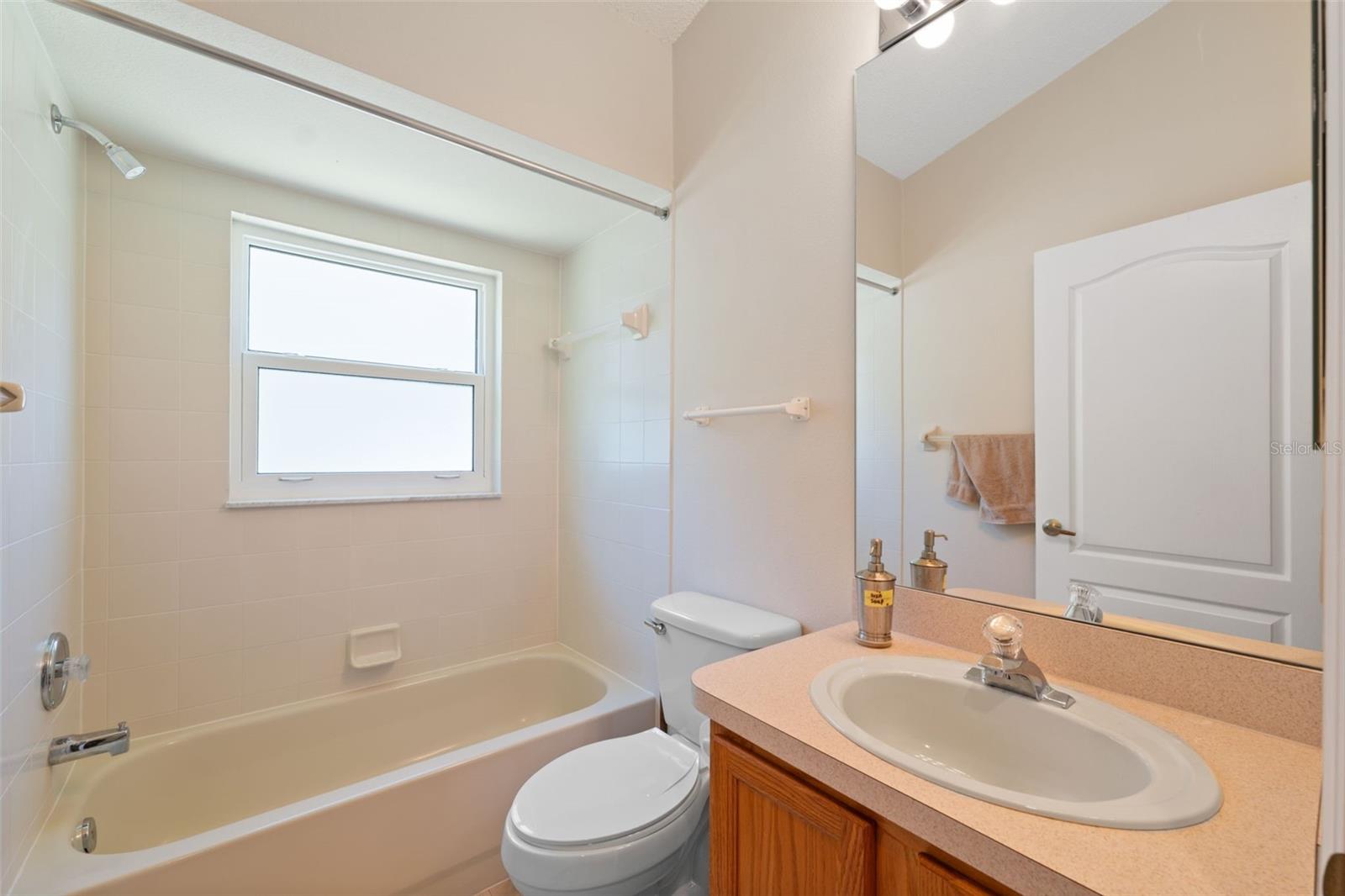 Image 22 of 57 For 283 Quane Avenue