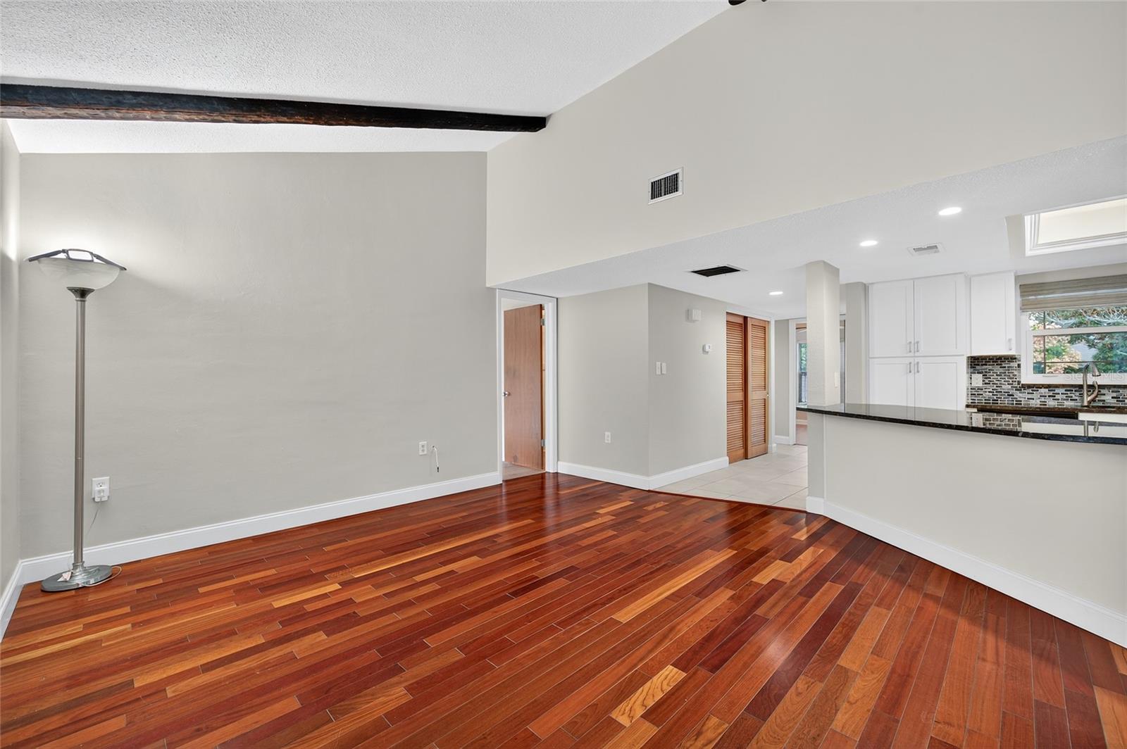 Image 15 of 55 For 302 Leafwood Road