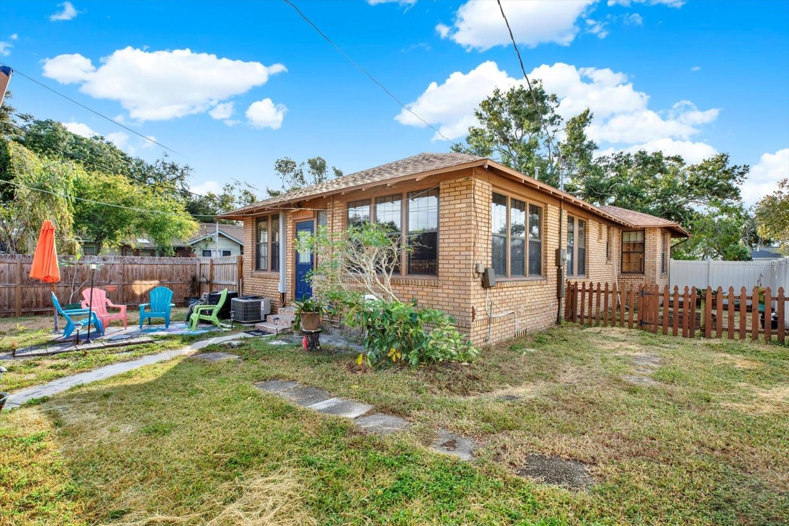 Image 16 of 22 For 3201 7th Avenue N