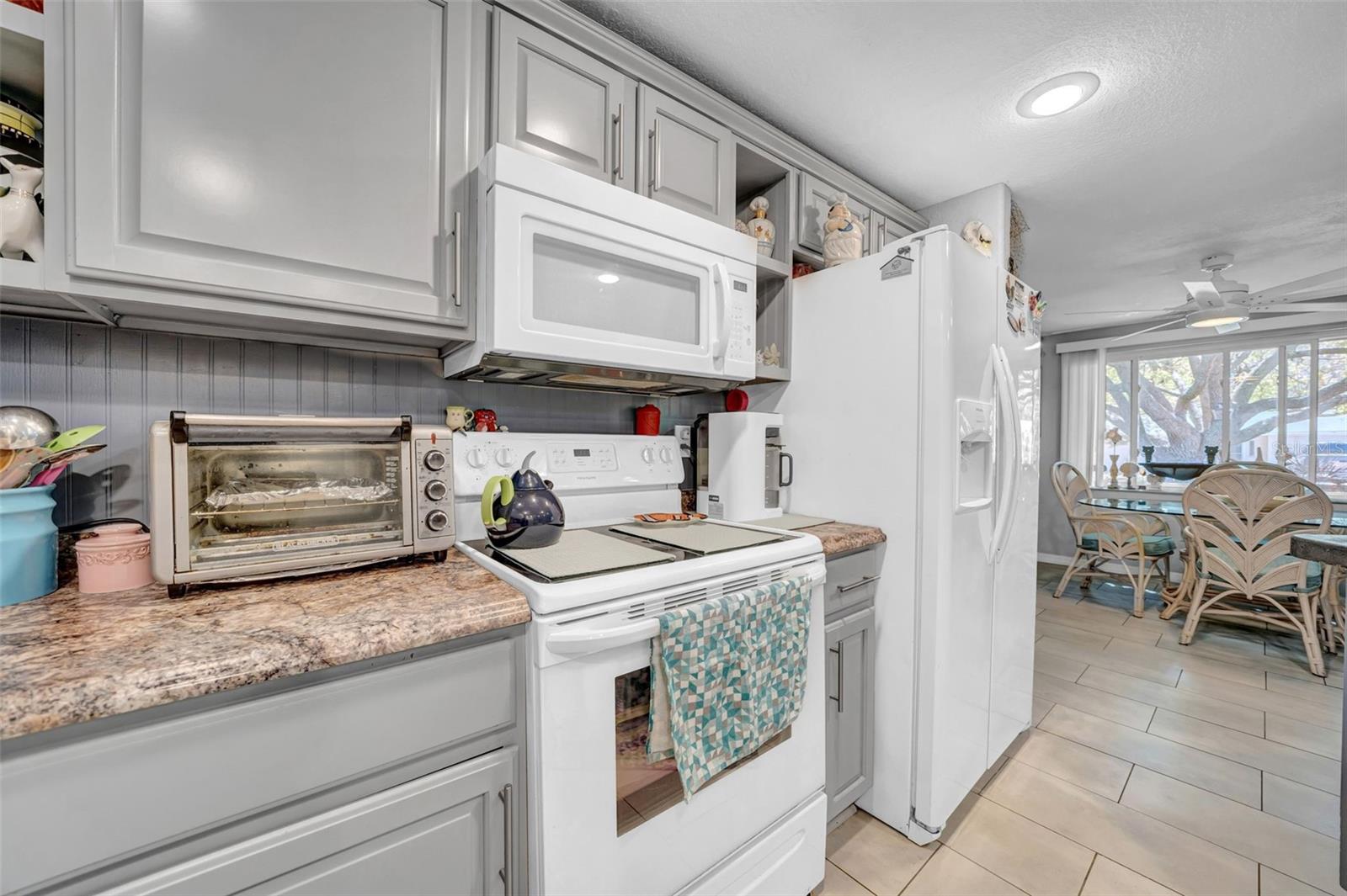 Image 11 of 50 For 7353 Banner Street