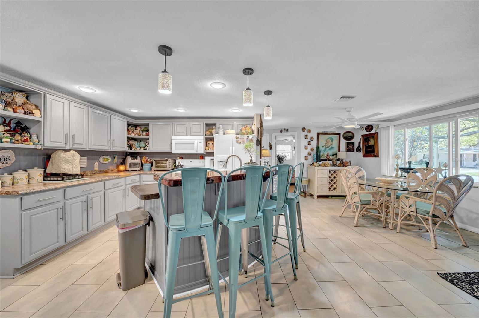 Image 13 of 50 For 7353 Banner Street